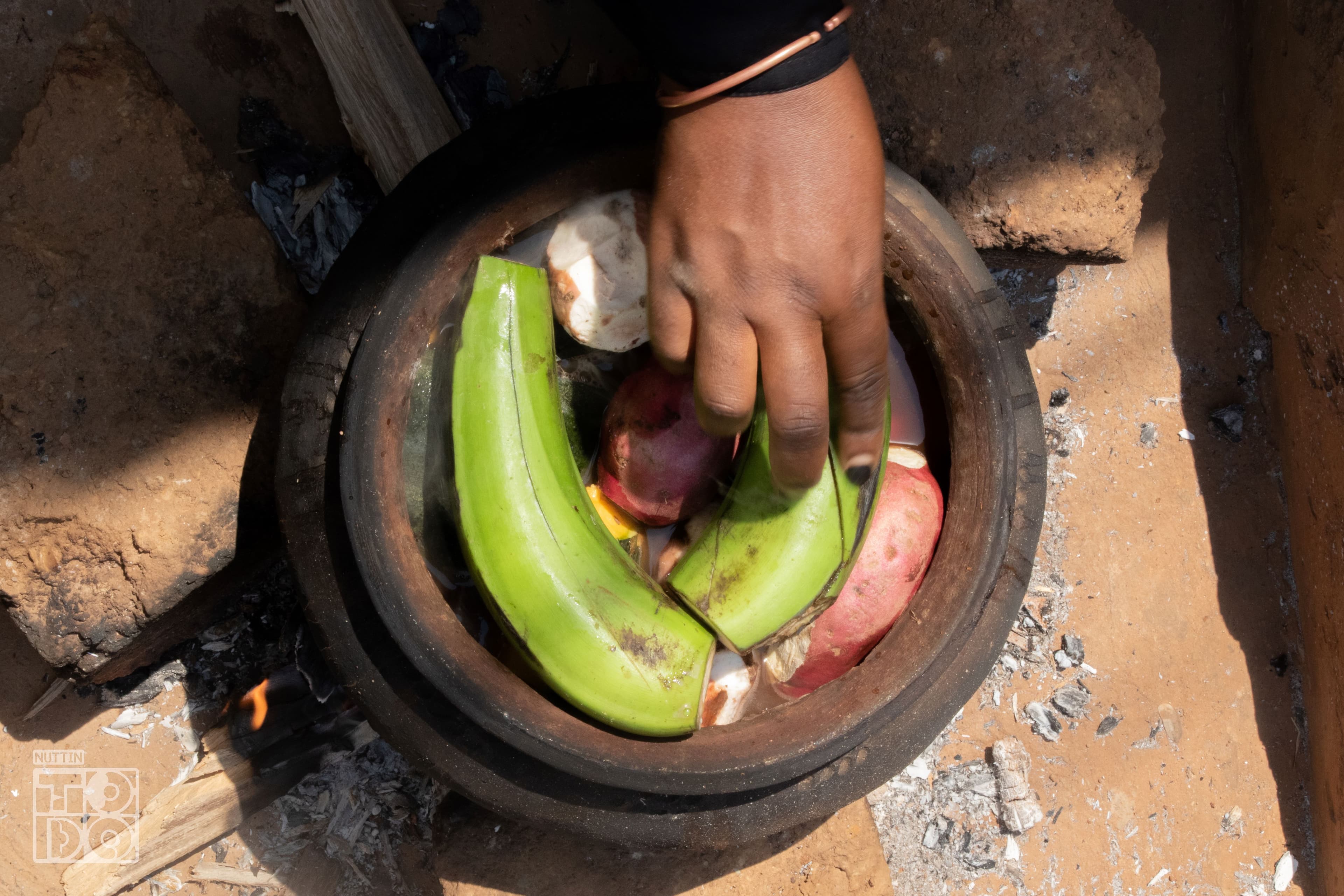 Kigali : Cook With a Rwandan Mother: Authentic Home Cooking Experience in Kigali