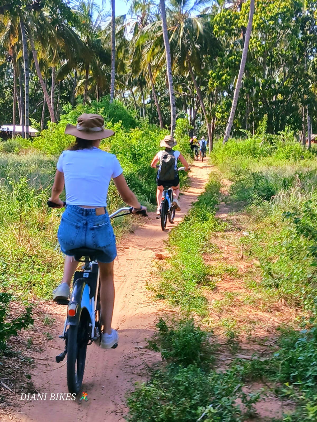 Diani : Village eBike Culture Tour – Ride Through Kenya’s Hidden Countryside