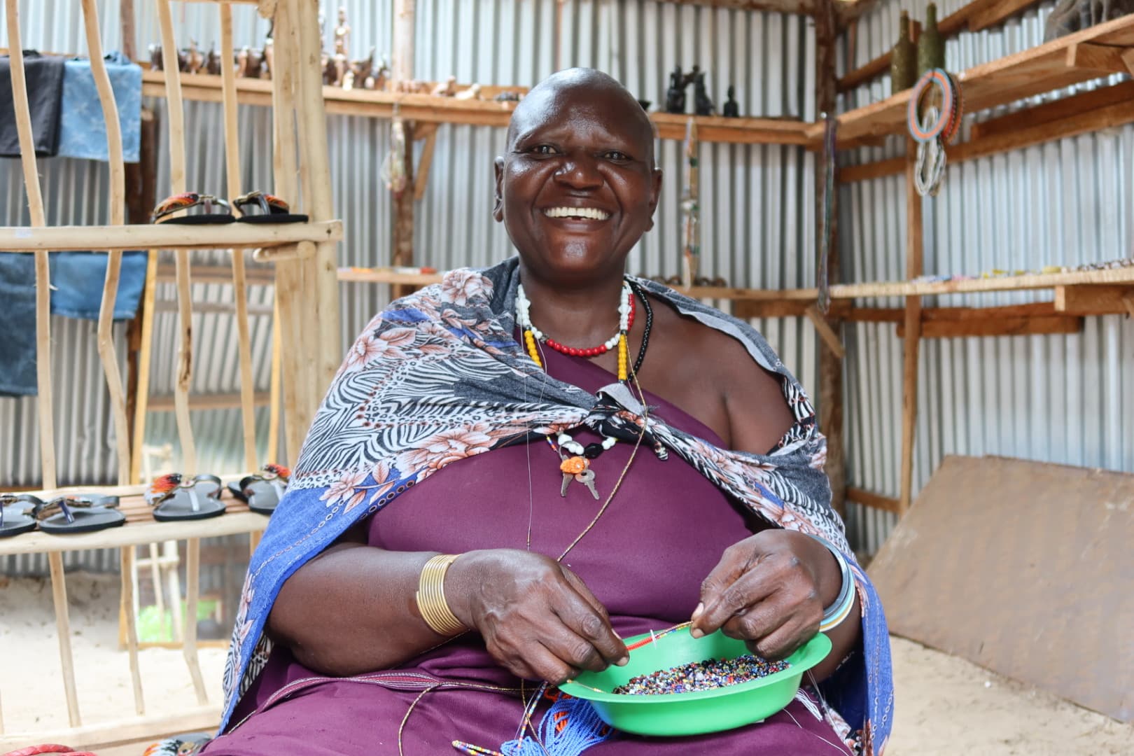 Diani : Maasai Jewelry Making Workshop in Diani, Kenya – Authentic Beadwork Experience with Local Women